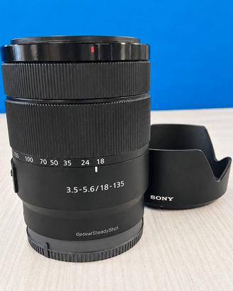 Sony E 18-135 F3.5-5.6 OSS