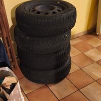 cerchi  più gomme