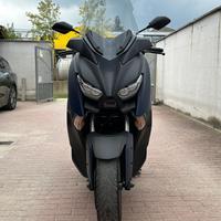 Yamaha X Max 300 tech max