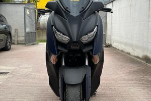 Yamaha X Max 300 tech max