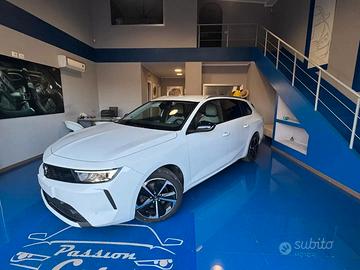 Opel Astra 1.5 Turbo Diesel 130 CV Sports Tourer E