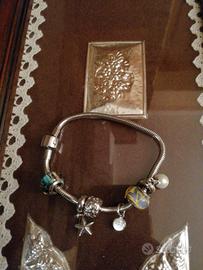 Bracciale Yes con Charms inclusi