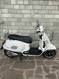 Vespa gts 300 super