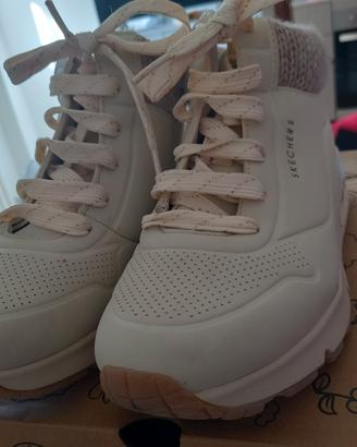 Skechers n.35