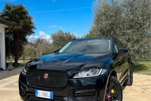 Jaguar F pace