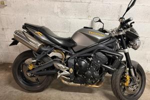 Triumph Street Triple 675R