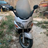 ? Piaggio x9