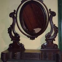 Specchio antico