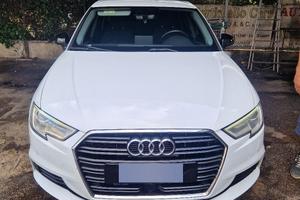 Audi a3 S.tronic 1.6 110cv Cambio automatico 