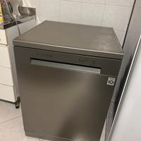 Lavastoviglie LG LVS QD