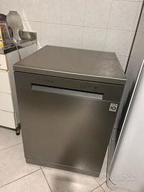 Lavastoviglie LG LVS QD