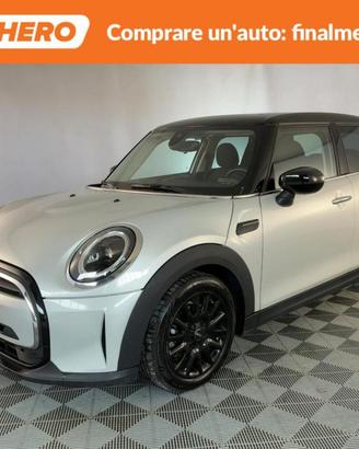 MINI Cooper 1.5 Cooper Essential 5 porte