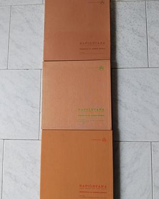 Raccolta dischi musica napoletana.