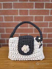 Borsa artigianale in fettuccia Lycra -fatta a mano