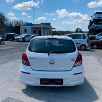 RICAMBI AUTO HYUNDAI I20 2011