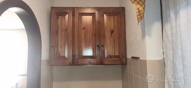 Coppia pensili in legno stile rustico