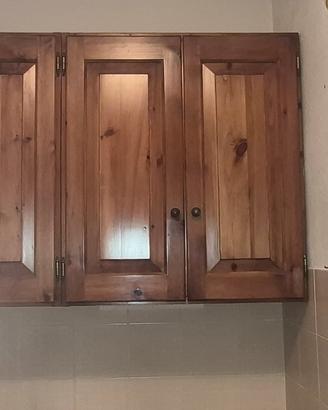 Coppia pensili in legno stile rustico