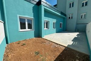 Pari al Nuovo, Quadrivano con Giardino e P.Auto