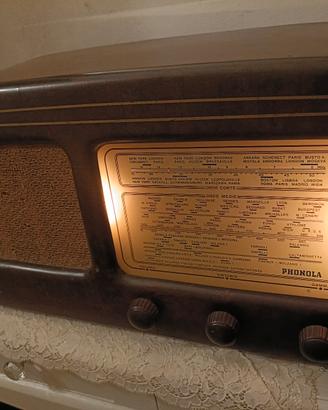 Radio Antica a valvole 