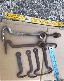 Chiavistelli antichi