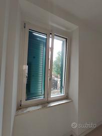 Finestre infissi Schuco bianco