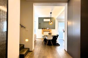 Villa indipendente con 2 appartamenti a Laives