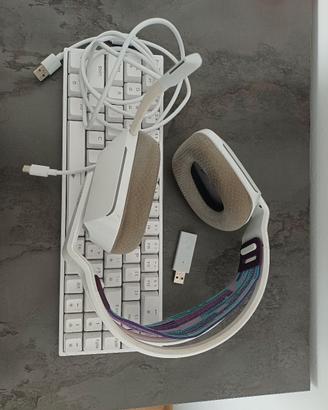 cuffie logitech g733 e tastiera da gaming 