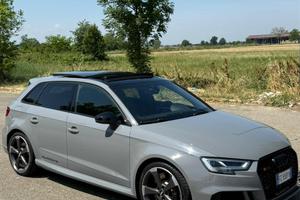 Audi RS3 8V 2.5 TFSI quattro S tronic