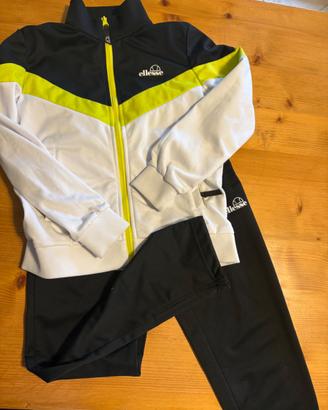 Tuta Ellesse taglia 10 anni