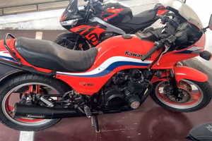 Kawasaki 750 Uni Trak