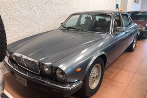 Jaguar Sovereign 4.2