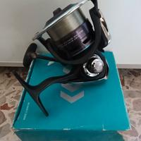 Mulinello daiwa Revros E 2500A