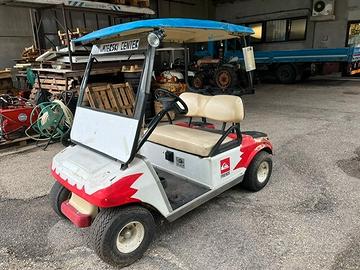 GOLF CAR