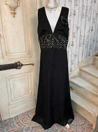 Robe de soirée entièrement doublée 🦋.