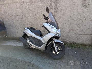 Honda pcx 150cc