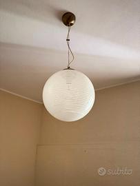 Lampadario in vetro lavorato