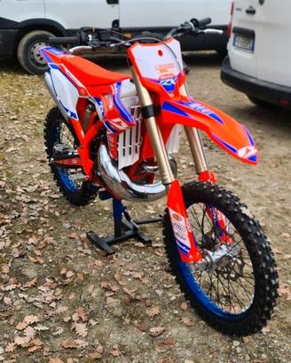 Beta RX300 Cross - 12 Ore
