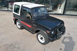 Suzuki Santana Sj 410 con gancio traino 