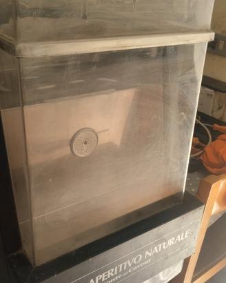Ice box perfettamente funzionante 