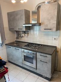Cucina,divano letto a tre posti, divano 2 posti