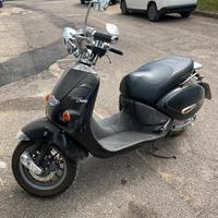 Scooter 125 Aprilia