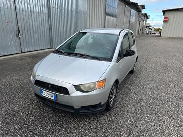 Mitsubishi Colt 1.1 12V 5p. Sound Climatic AUTOCAR