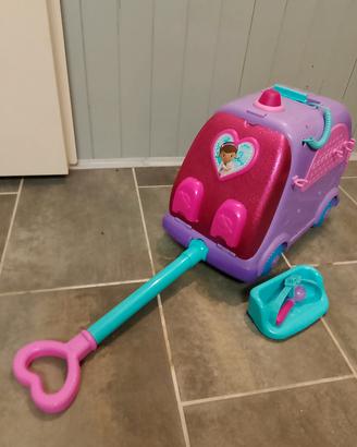 clinica mobile dottoressa peluche 
