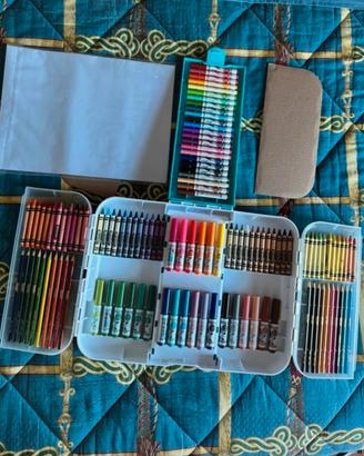 scatola colori Crayola nuova