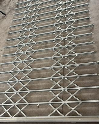 Inferiata a soffietto h. 1500mm e larghezza 2500mm