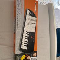 Pianola Casio SA-77