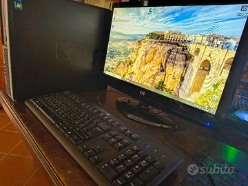 Computer desktop HP Pro 6000 SFF  con monitor 20 