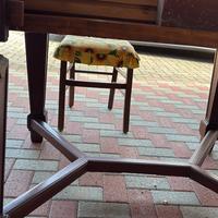 tavolo legno antico con 4 sedie