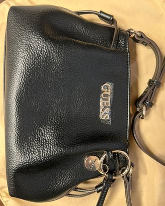Borsa nera GUESS ORIGINALE. Nuova!