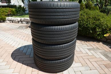 gomme estive Continental 235\55\18 Dot4022